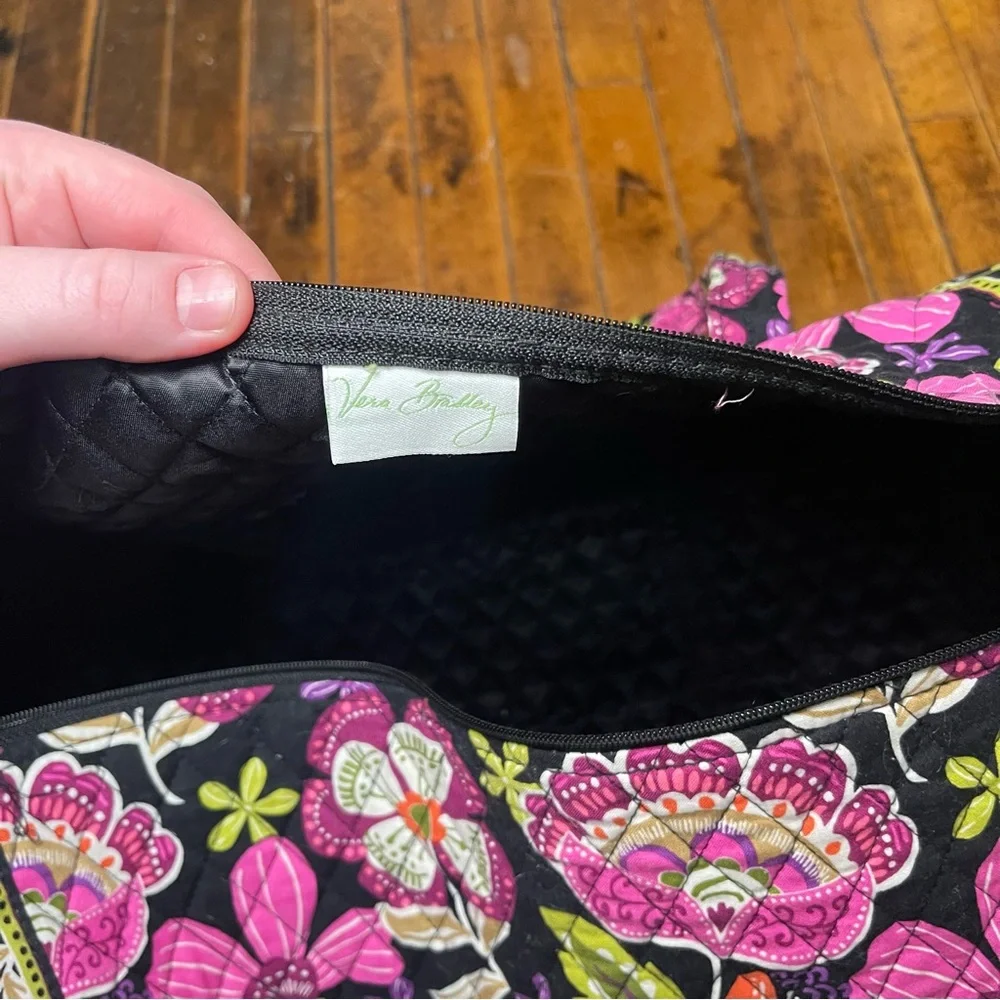 vera bradley duffel bag - Picture 8 of 10